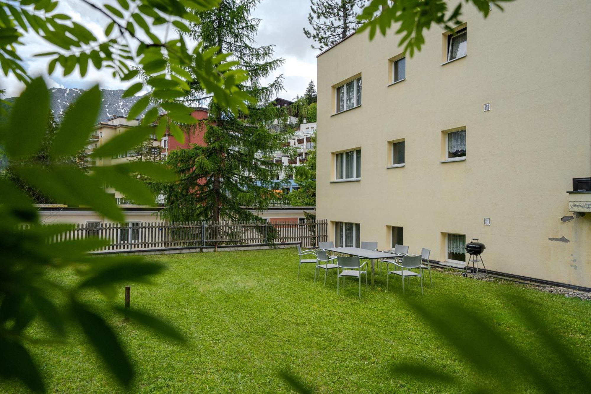 Haus Padrun 10 By Arosa Vacations Apartman Kültér fotó